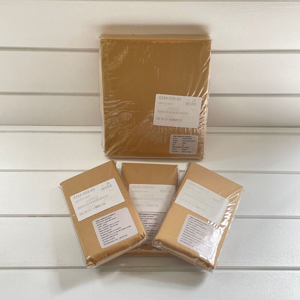 Lot of Sheets & Pillow Cases From The Company Store Cotton Twin XL Fitted & Flat - Picture 2 of 13